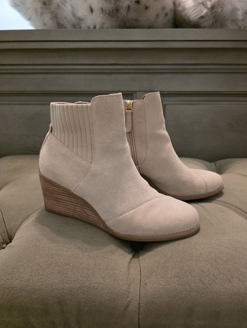 Toms Sadie Beige Suede Wedge Ankle Boots